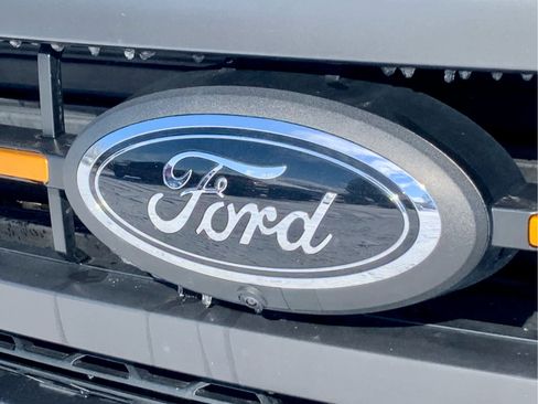 Used 2023 Ford F150 Tremor w/ Equipment Group 402A High image 18