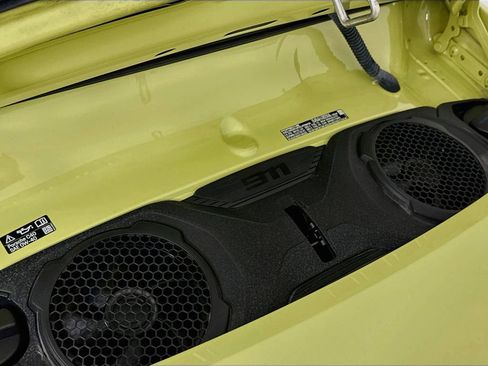Certified 2025 Porsche 911 Carrera 4 GTS AWD/4WD image 27