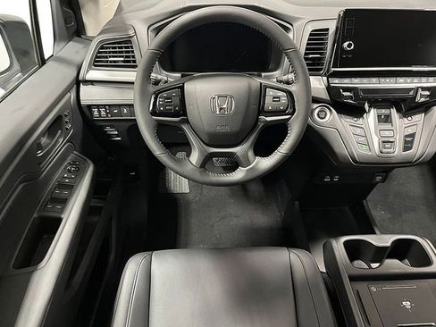 New 2026 Honda Odyssey EX-L image 24
