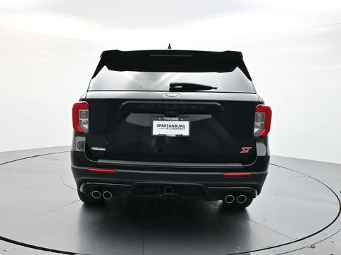 Used 2022 Ford Explorer ST image 6