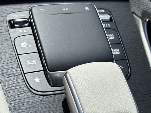 Certified 2022 Mercedes-Benz GLE 350 4MATIC image 20