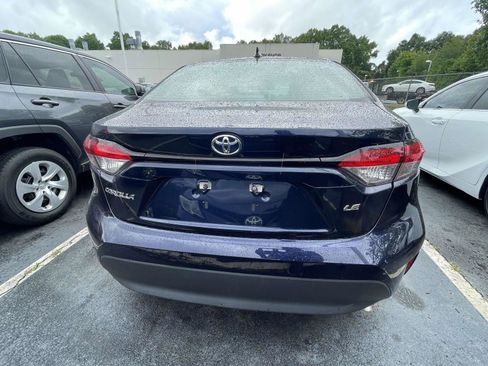 Used 2025 Toyota Corolla LE w/ Convenience Package FWD image 17