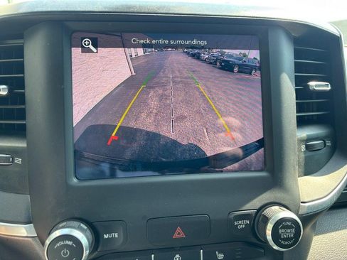 Used 2021 RAM 1500 Big Horn AWD/4WD image 24