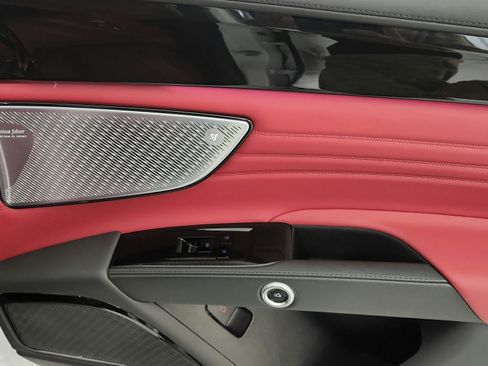 Used 2023 Maserati Grecale Modena AWD/4WD image 35