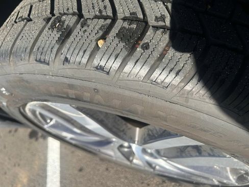 Used 2017 Honda Pilot Touring image 5