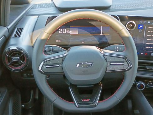 New 2026 Chevrolet Equinox EV RS image 30