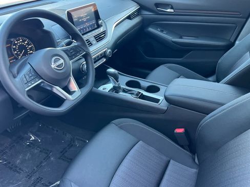 New 2025 Nissan Altima 2.5 SV w/ SV Premium Package image 12