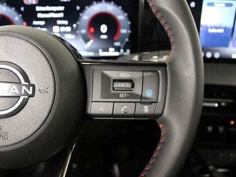 Certified 2026 Nissan Kicks SR FWD image 25
