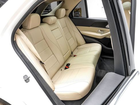 Used 2020 Mercedes-Benz GLE 350 w/ AMG Line Exterior image 29