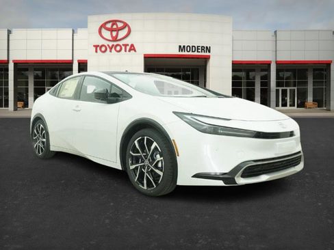 New 2026 Toyota Prius Plug-In Hybrid image 34