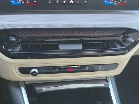 New 2026 BMW i4 eDrive40 image 31