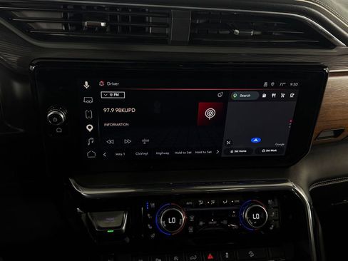 Used 2025 GMC Sierra 1500 Denali Ultimate AWD/4WD image 16