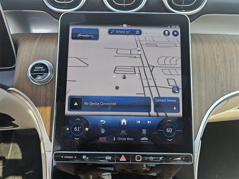 Certified 2024 Mercedes-Benz GLC 300 image 20