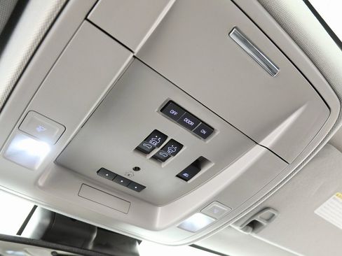 Used 2017 GMC Sierra 2500 Denali w/ Duramax Plus Package image 35