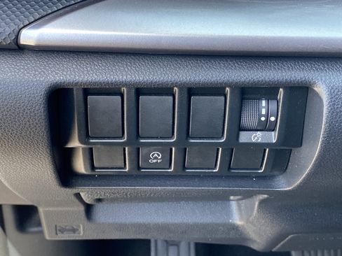 Used 2019 Subaru Forester Premium w/ Popular Package #1 AWD/4WD image 14