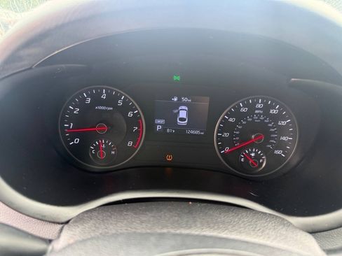 Used 2019 Kia Stinger RWD image 17
