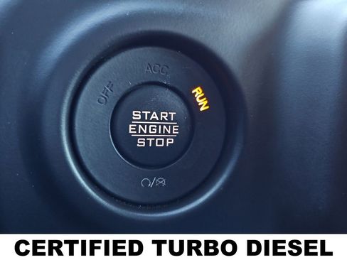 Used 2023 Jeep Wrangler Willys image 25