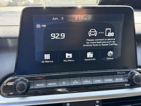 Used 2019 Kia Forte LXS FWD image 14