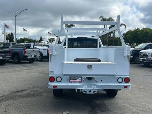 New 2026 Ford F350 XL w/ XL Chrome Package AWD/4WD image 4