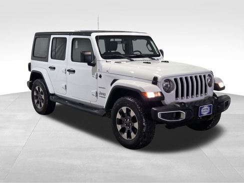 Certified 2018 Jeep Wrangler Unlimited Sahara image 17