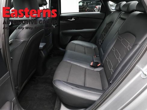 Used 2022 Kia Forte GT-Line w/ GT-Line Premium Package image 22