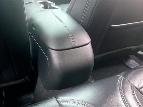 Used 2025 Ford Mustang GT Premium RWD image 30