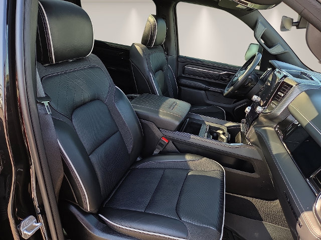 Used 2025 RAM 1500 Limited AWD/4WD image 15