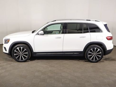 Used 2022 Mercedes-Benz GLB 250 4MATIC image 18