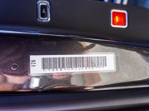 Used 2020 Bentley Bentayga image 49