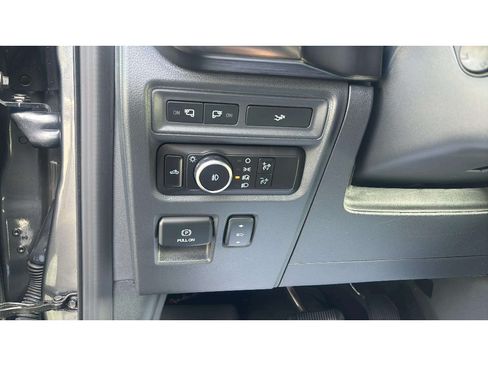 Used 2023 Ford F150 Lariat w/ Equipment Group 502A High AWD/4WD image 21