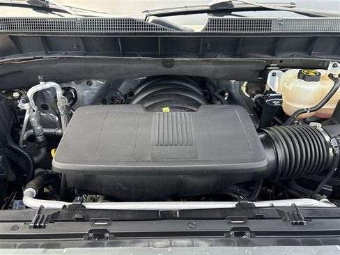 Used 2023 Chevrolet Silverado 1500 RST AWD/4WD image 29