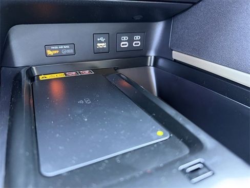 Used 2026 Toyota Camry LE image 20