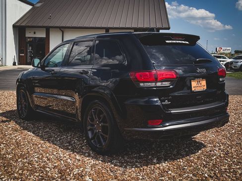 Used 2020 Jeep Grand Cherokee High Altitude AWD/4WD image 25