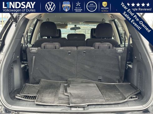 Used 2014 Nissan Pathfinder SV image 17