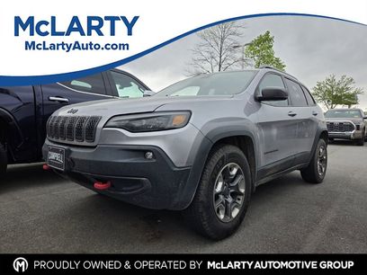 Used 2019 Jeep Cherokee Trailhawk w/ Comfort/Convenience Group