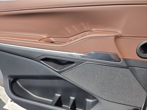New 2026 Lincoln Navigator Reserve AWD/4WD image 14