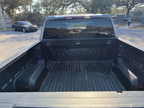 Used 2024 Chevrolet Silverado 1500 Custom image 7