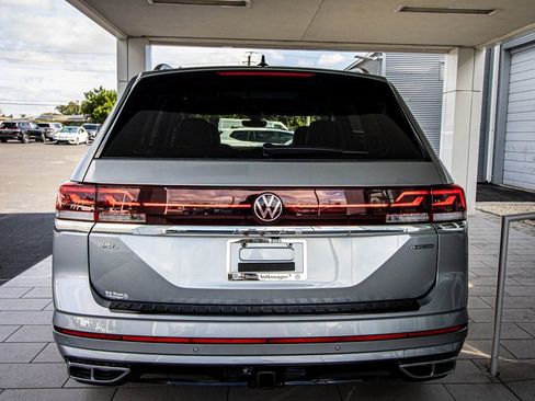 New 2026 Volkswagen Atlas SEL Premium R-Line AWD/4WD image 15