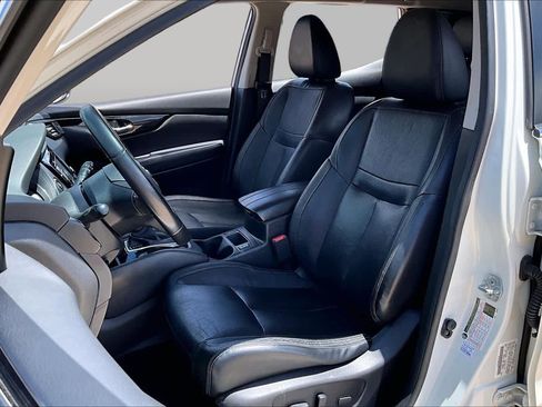Used 2017 Nissan Rogue Sport SL FWD image 7
