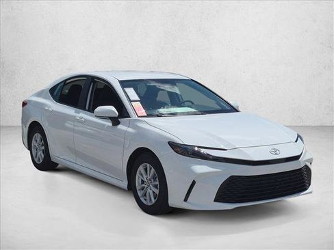 New 2026 Toyota Camry LE w/ Convenience Package FWD image 7