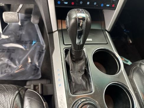 Used 2013 Ford Explorer Limited image 18