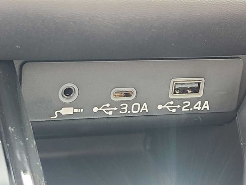 Certified 2025 Subaru Legacy Limited AWD/4WD image 24