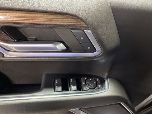 Used 2023 Chevrolet Silverado 1500 LT image 19