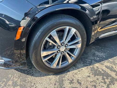 Used 2020 Cadillac XT6 Premium Luxury FWD image 18