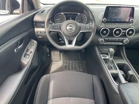 Used 2024 Nissan Sentra SV image 2