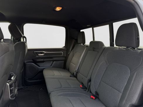 Used 2020 RAM 1500 Big Horn AWD/4WD image 9