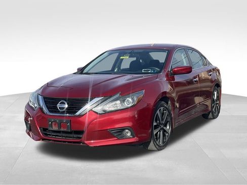 Certified 2018 Nissan Altima 2.5 SR image 2