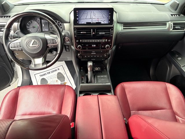 Used 2022 Lexus GX 460 Luxury w/ Accessory Package AWD/4WD image 13