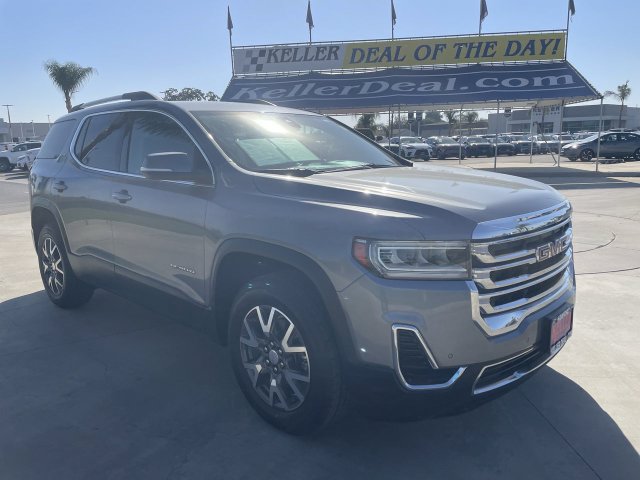 Used 2021 GMC Acadia SLE w/ Driver Convenience Package FWD image 2