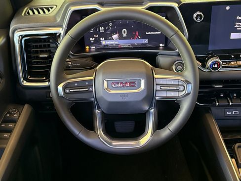 New 2026 GMC Canyon Elevation w/ Convenience Package RWD image 15